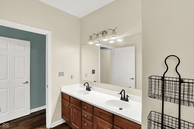 1631 Lacebark Drive K, Greenwood, IN 46143