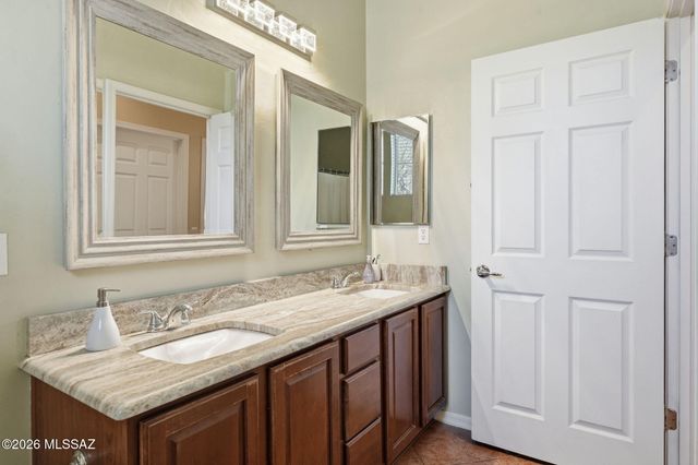 13986 E Placita Marlinda, Vail, AZ 85641