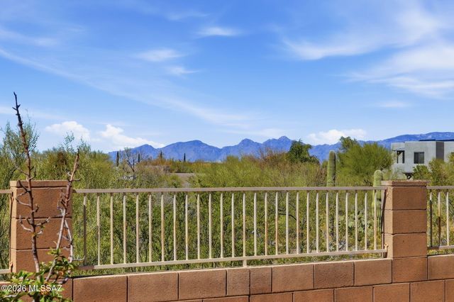 13986 E Placita Marlinda, Vail, AZ 85641