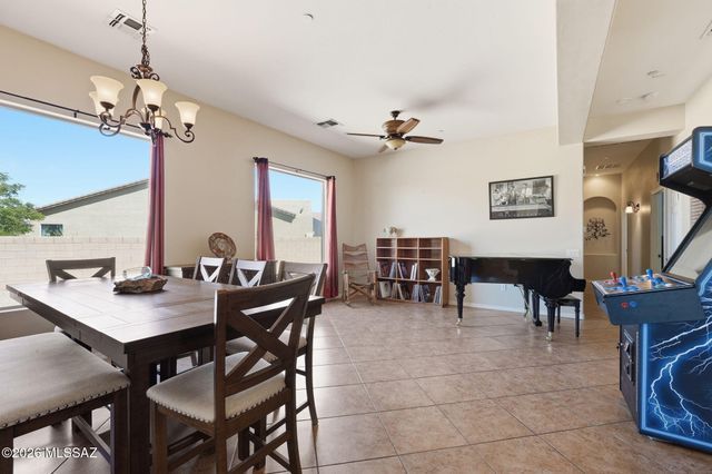 13986 E Placita Marlinda, Vail, AZ 85641