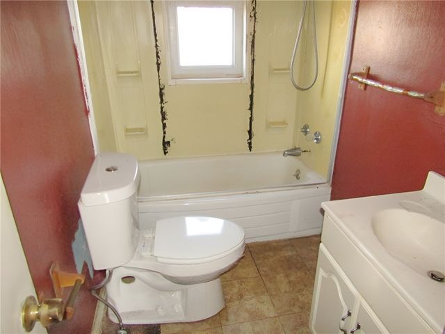 513-515 Vogels Ln, Verona, PA 15147