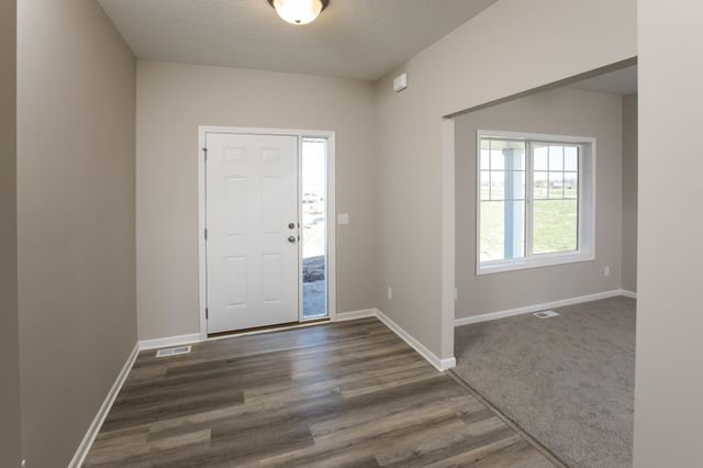 9650 32nd Street NE, Saint Michael, MN 55376