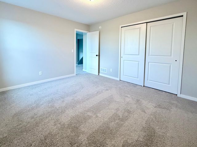 9650 32nd Street NE, Saint Michael, MN 55376
