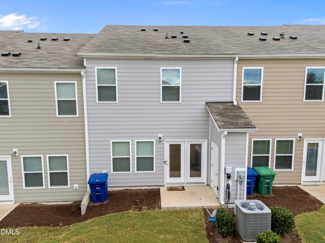 903 Clearhaven Lane, Fuquay Varina, NC 27526