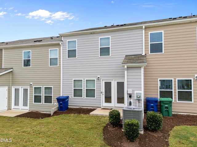 903 Clearhaven Lane, Fuquay Varina, NC 27526