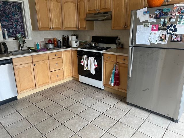 13 Edward Street 2, Medford, MA 02155