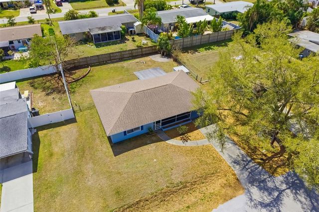 2208 SHAWNEE STREET, Sarasota, FL 34231