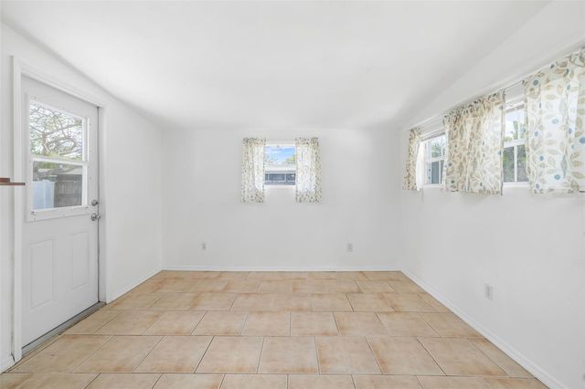 2208 SHAWNEE STREET, Sarasota, FL 34231