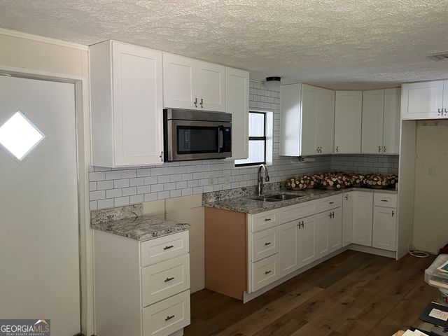 500 Hicks Road, Toccoa, GA 30577