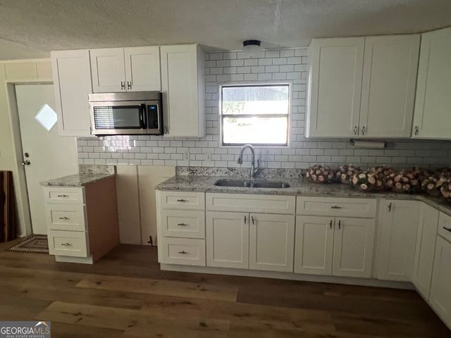 500 Hicks Road, Toccoa, GA 30577