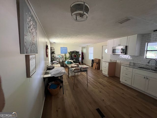 500 Hicks Road, Toccoa, GA 30577