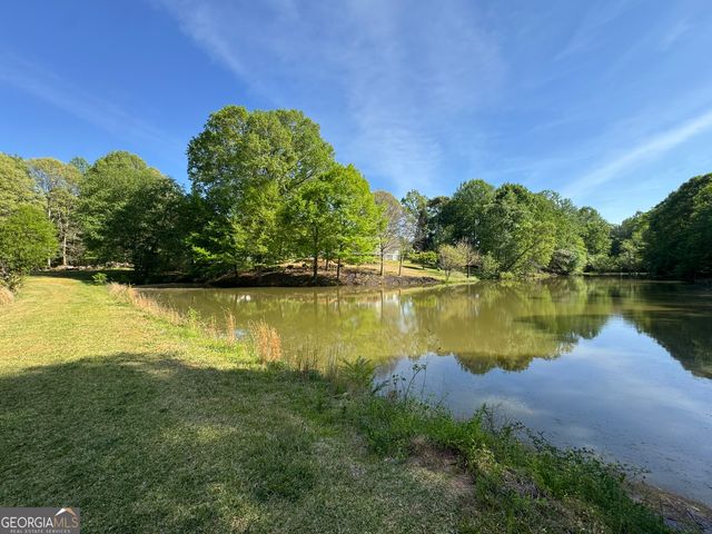 500 Hicks Road, Toccoa, GA 30577