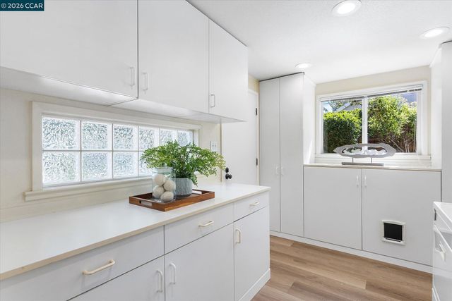 2407 Bay Meadows Cir, Pleasanton, CA 94566