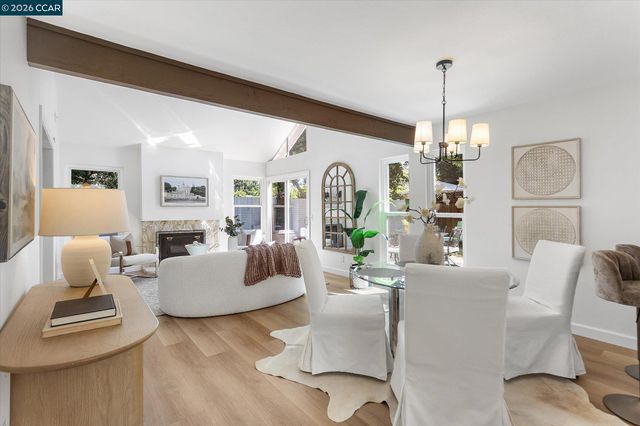 2407 Bay Meadows Cir, Pleasanton, CA 94566