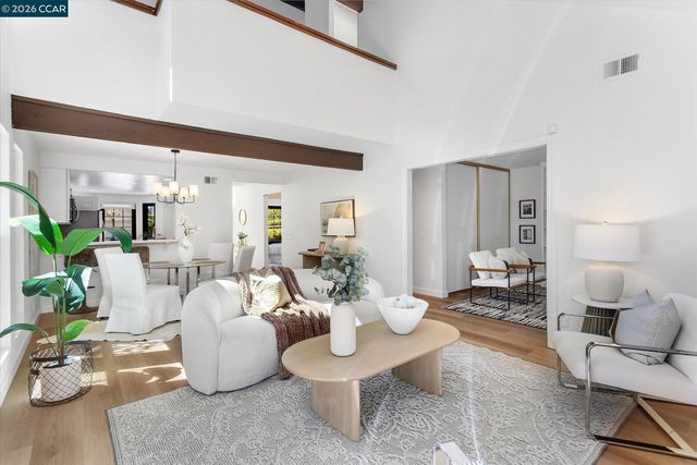 2407 Bay Meadows Cir, Pleasanton, CA 94566