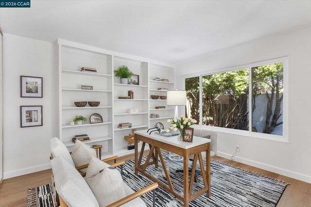 2407 Bay Meadows Cir, Pleasanton, CA 94566