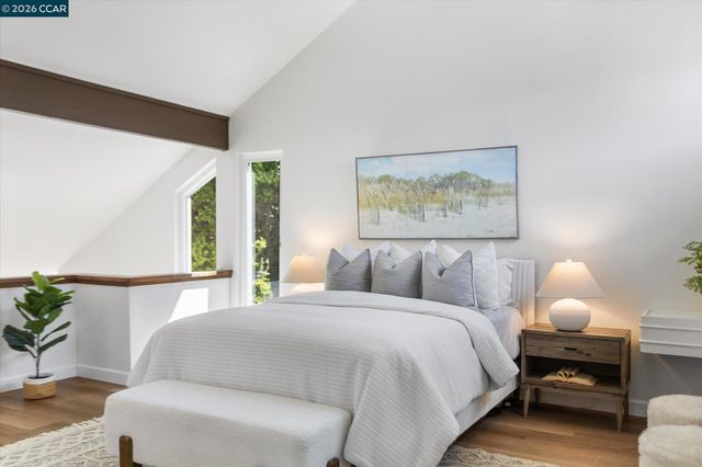 2407 Bay Meadows Cir, Pleasanton, CA 94566