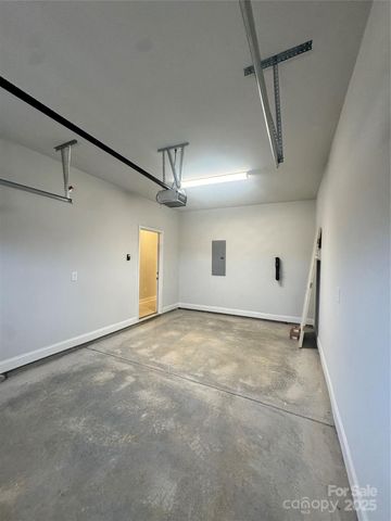 4017 Port Richmond Avenue 3, Gastonia, NC 28056