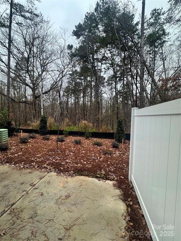 4017 Port Richmond Avenue 3, Gastonia, NC 28056