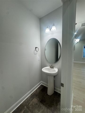 4017 Port Richmond Avenue 3, Gastonia, NC 28056