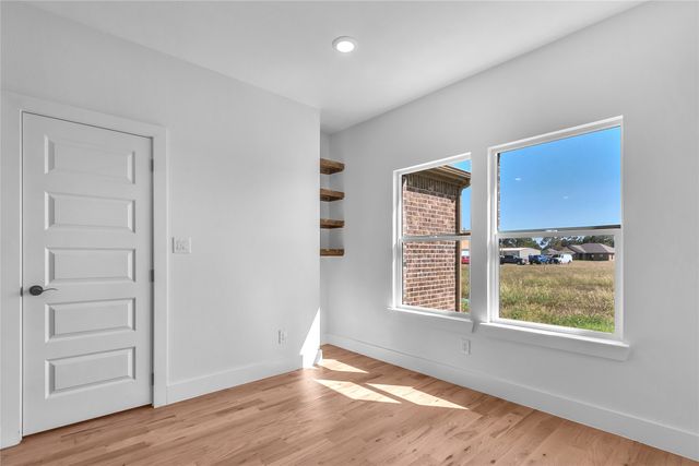 112 LBJ Ranch Road, Trinidad, TX 75163
