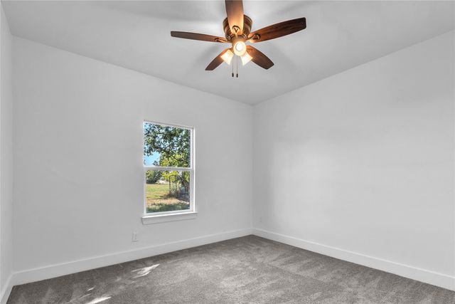 112 LBJ Ranch Road, Trinidad, TX 75163