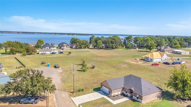 112 LBJ Ranch Road, Trinidad, TX 75163