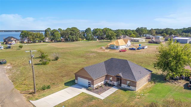 112 LBJ Ranch Road, Trinidad, TX 75163