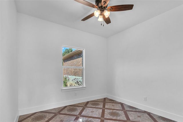 112 LBJ Ranch Road, Trinidad, TX 75163
