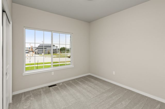 1071 NW Yorktown Drive, Waukee, IA 50263