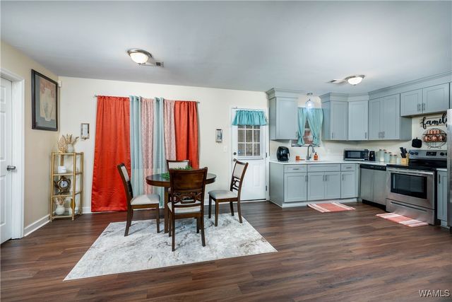 2803 Deerfield, Northport, AL 35473