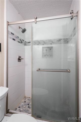 2803 Deerfield, Northport, AL 35473