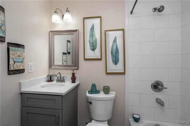 2803 Deerfield, Northport, AL 35473