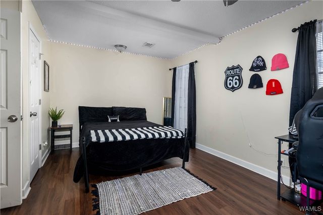 2803 Deerfield, Northport, AL 35473