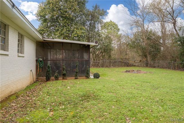 2803 Deerfield, Northport, AL 35473