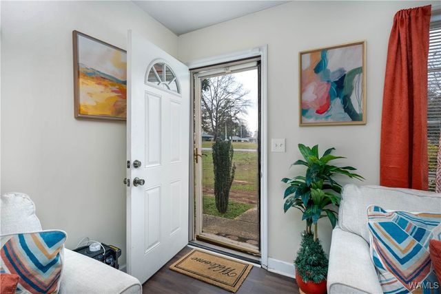 2803 Deerfield, Northport, AL 35473