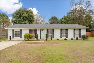 2803 Deerfield, Northport, AL 35473