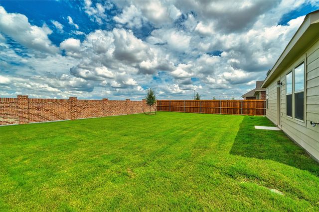 1708 Helmoken Falls Drive, Anna, TX 75409