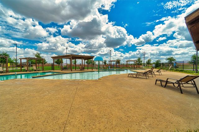 1708 Helmoken Falls Drive, Anna, TX 75409