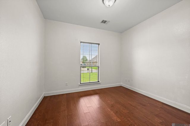 13638 Cantebury Ave, Denham Springs, LA 70726