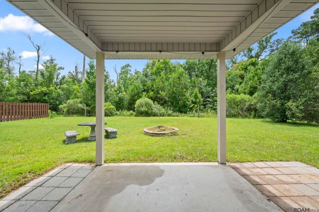 13638 Cantebury Ave, Denham Springs, LA 70726