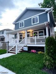 79 Van Winkle Ave, Hawthorne Boro, NJ 07506