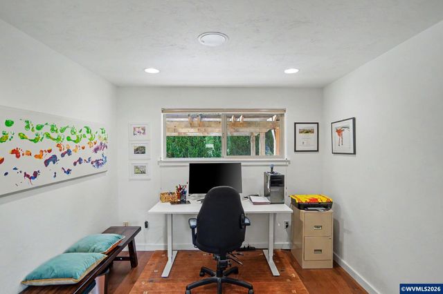 810 NW Lyman Dr, Corvallis, OR 97330