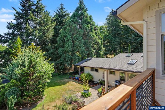 810 NW Lyman Dr, Corvallis, OR 97330