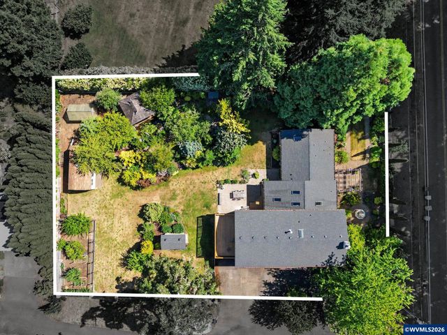 810 NW Lyman Dr, Corvallis, OR 97330