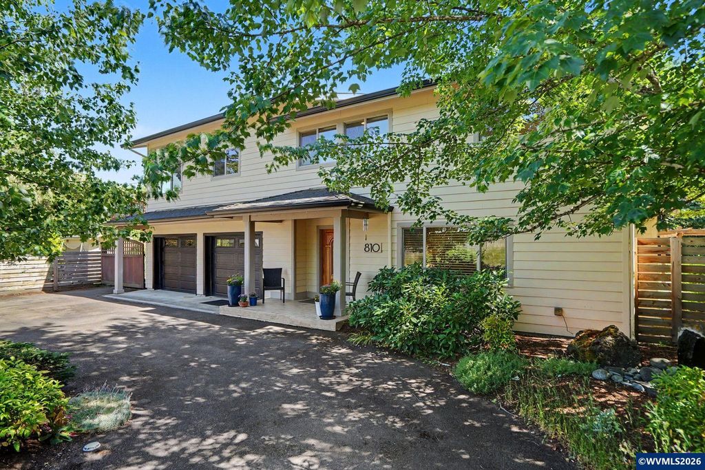 810 NW Lyman Dr, Corvallis, OR 97330