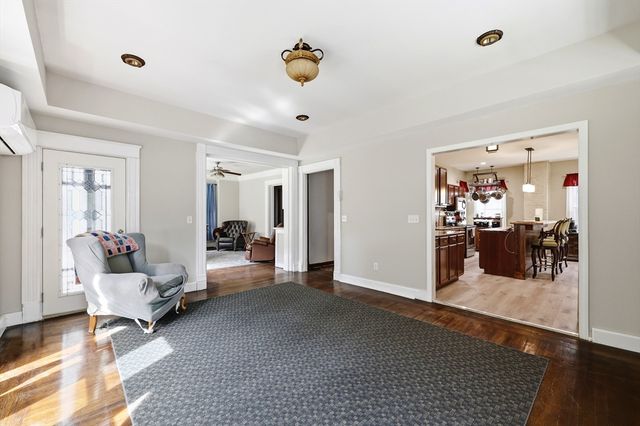151 Bowdoin St, Springfield, MA 01109