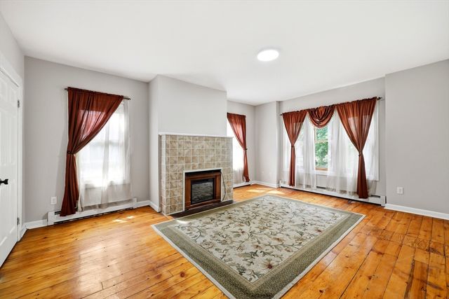 151 Bowdoin St, Springfield, MA 01109
