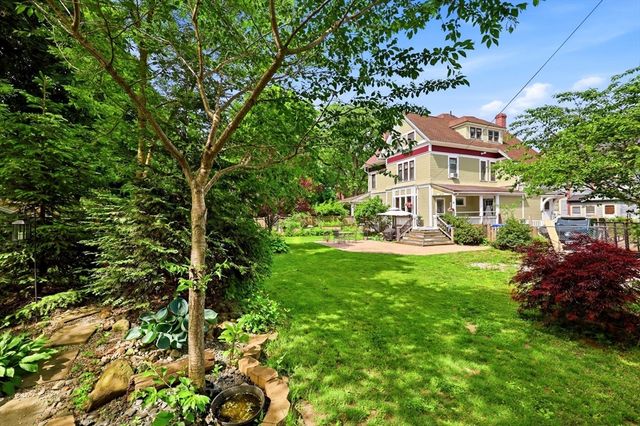 151 Bowdoin St, Springfield, MA 01109