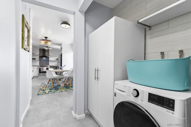 2510 Clairemont Dr 303, San Diego, CA 92117